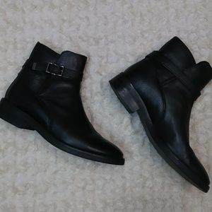 Topshop 9 Black Leather Buckle Ankle Boots